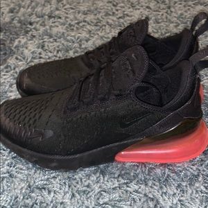 Nike Air Max 270